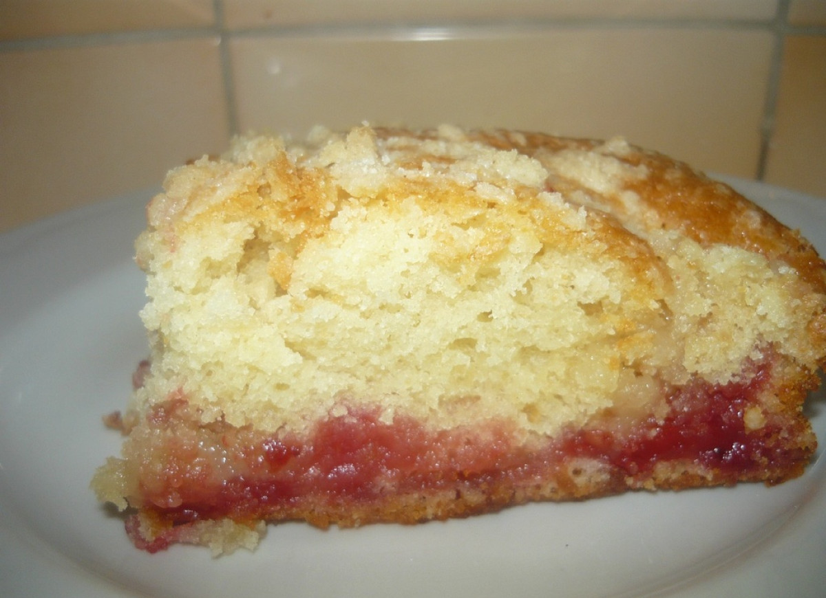 Szybkie ciasto z dżemem i kruszonką