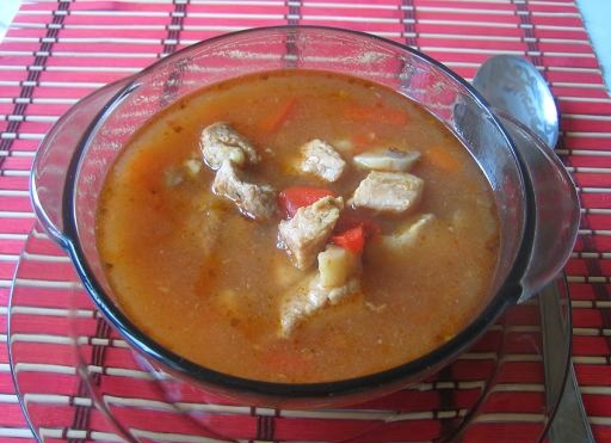 ZUPA GULASZOWA