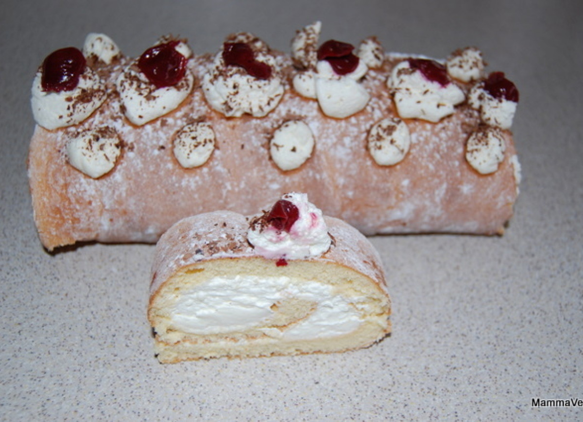 Rolada  cytrynowa "niebo w gębie"