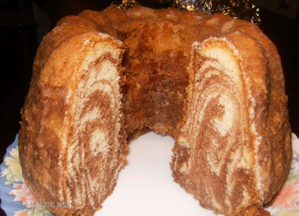 BABKA NA ORANŻADZIE