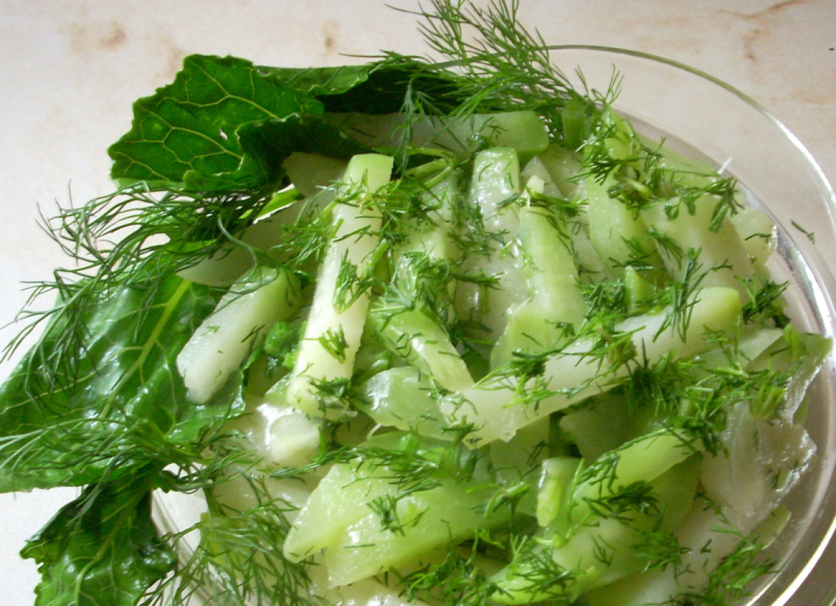 Kalarepka duszona z koperkiem