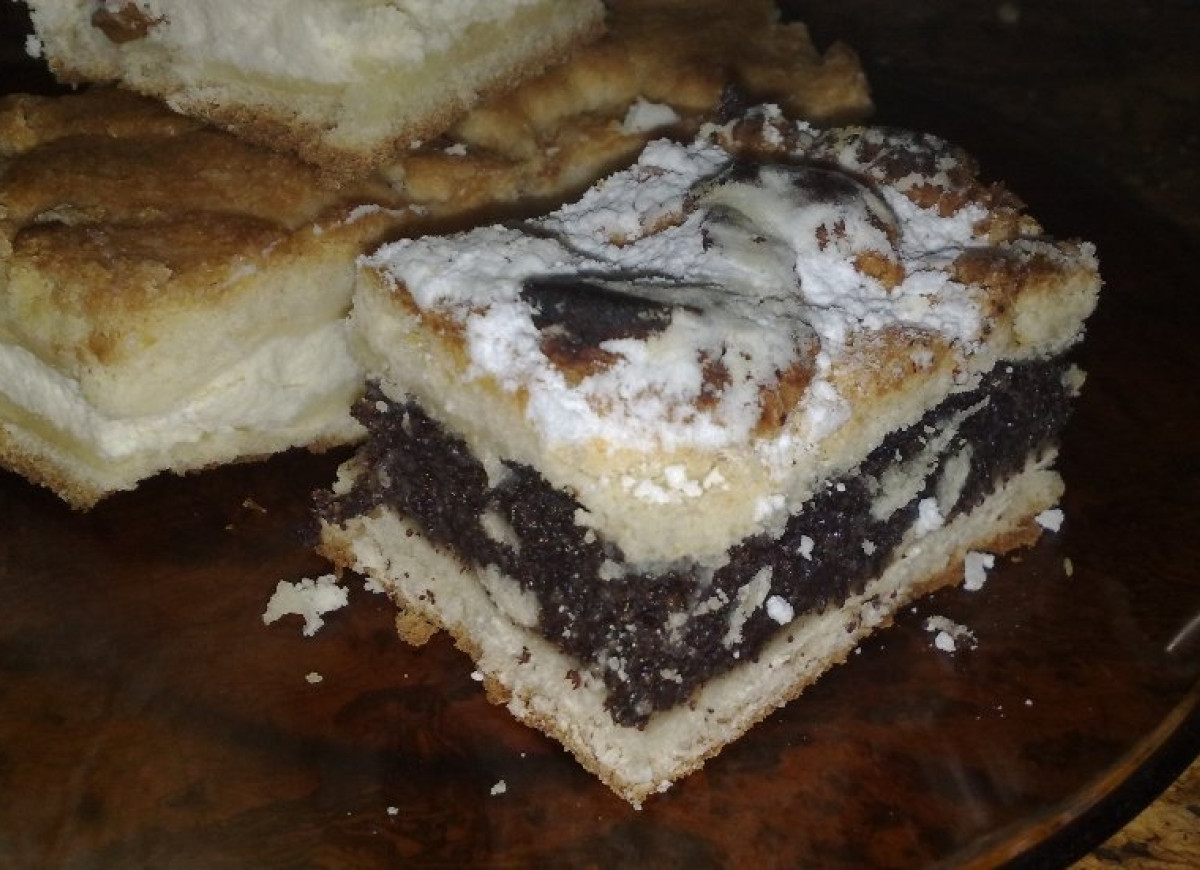 Śląski kołacz z makiem