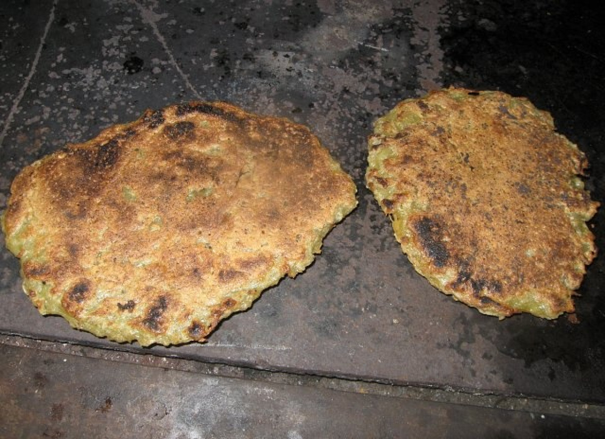 Placki ziemniaczane z kuchennej blachy