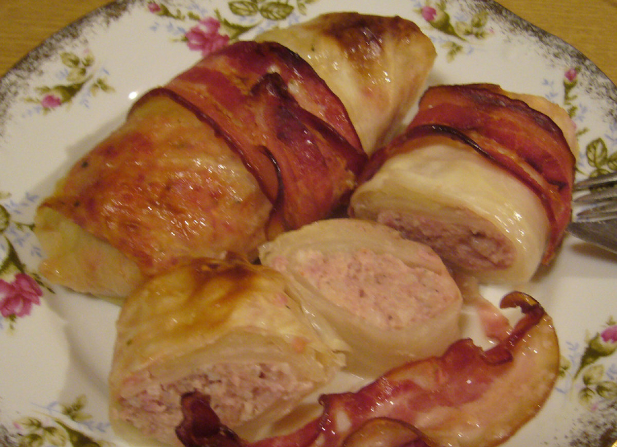 Gołąbki pieczone z boczkiem