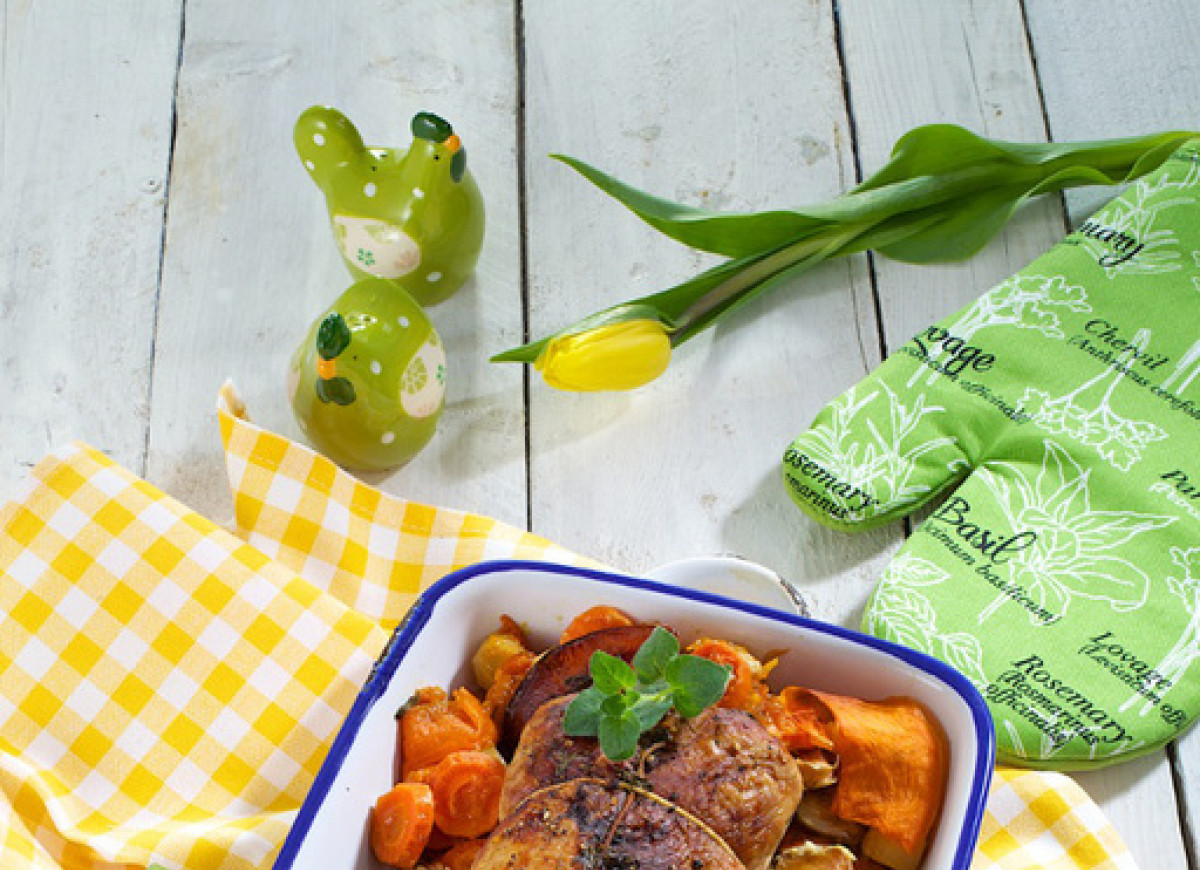 Schab z szałwią i warzywami