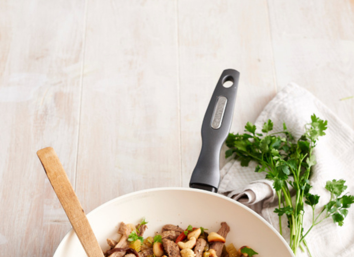 Wołowina z orzeszkami nerkowca