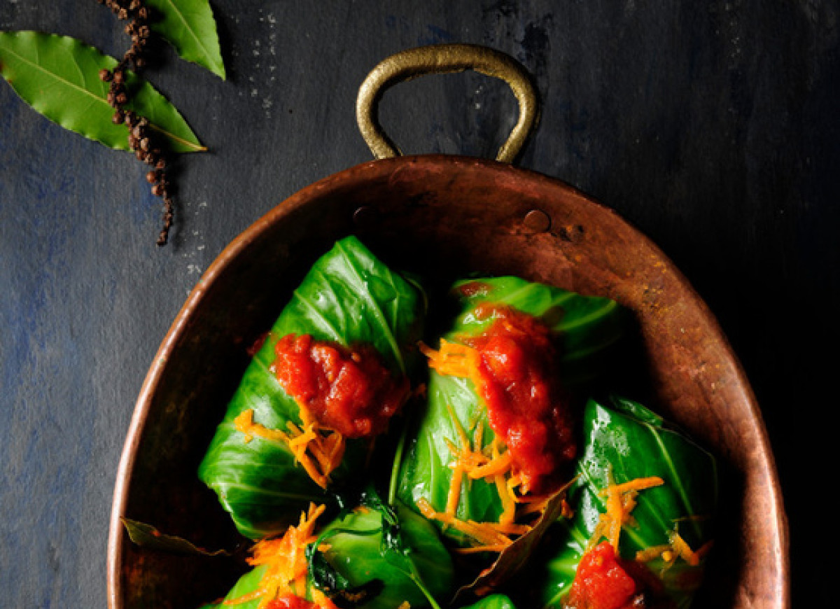 Gołąbki z mięsem w sosie pomidorowym