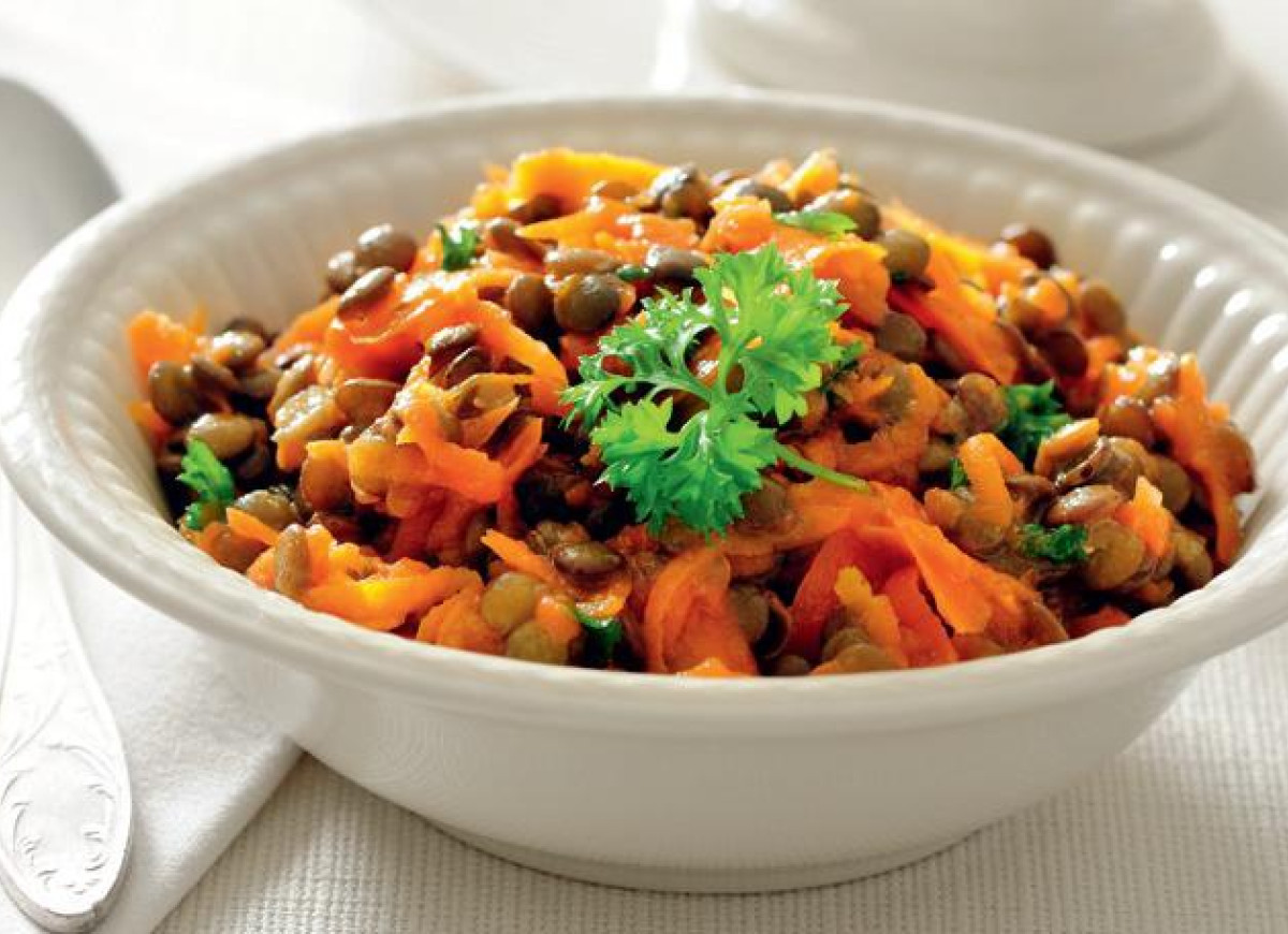 Zielona soczewica z marchewką