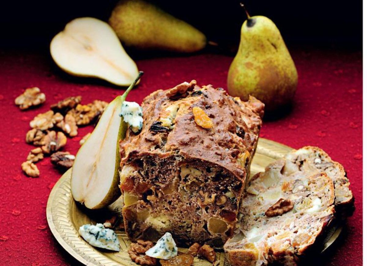 Keks z serem bleu i gruszkami