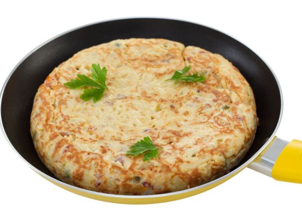 Tortilla z papryką i pomidorami