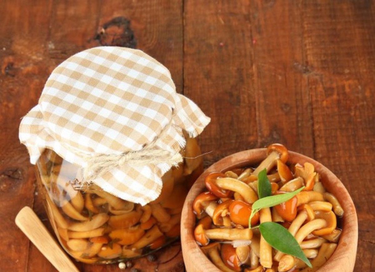 Grzyby marynowane z chili