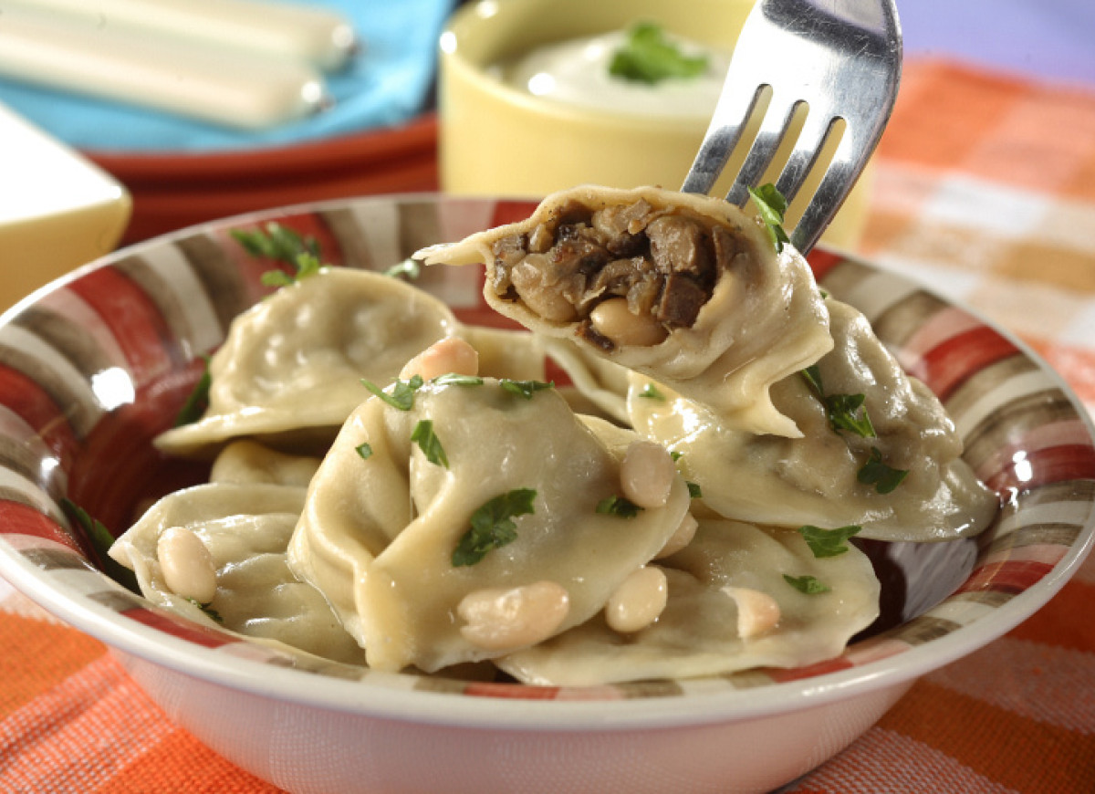Pierogi z grzybami i fasolą
