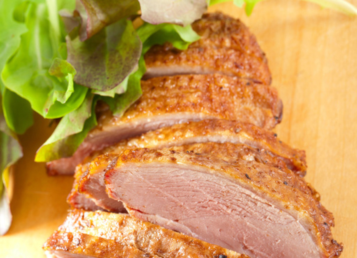 Piersi kaczki z warzywami