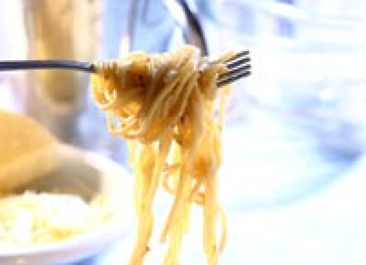 Spaghetti z orzechami