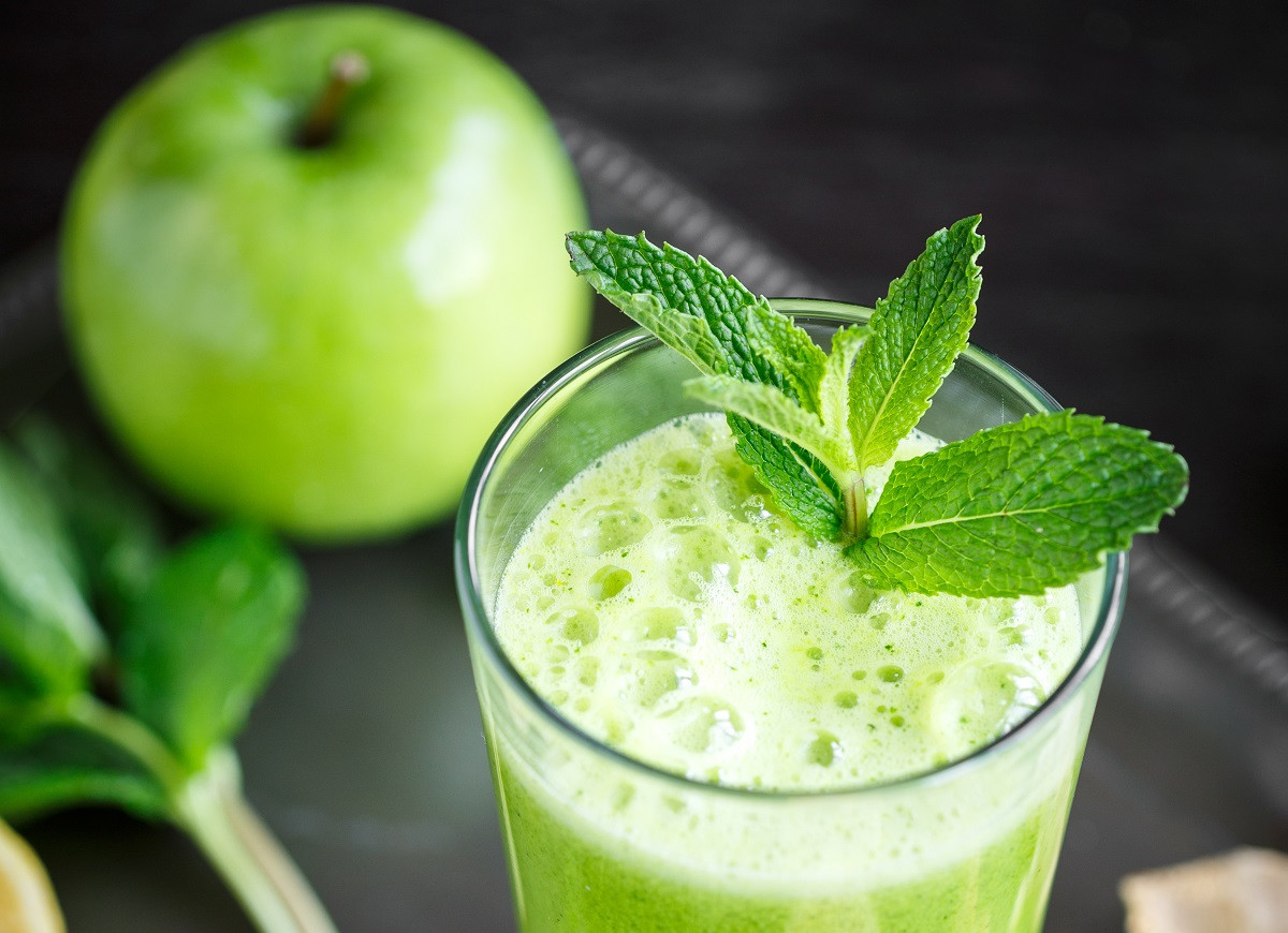 Koktajl z zieloną herbatą