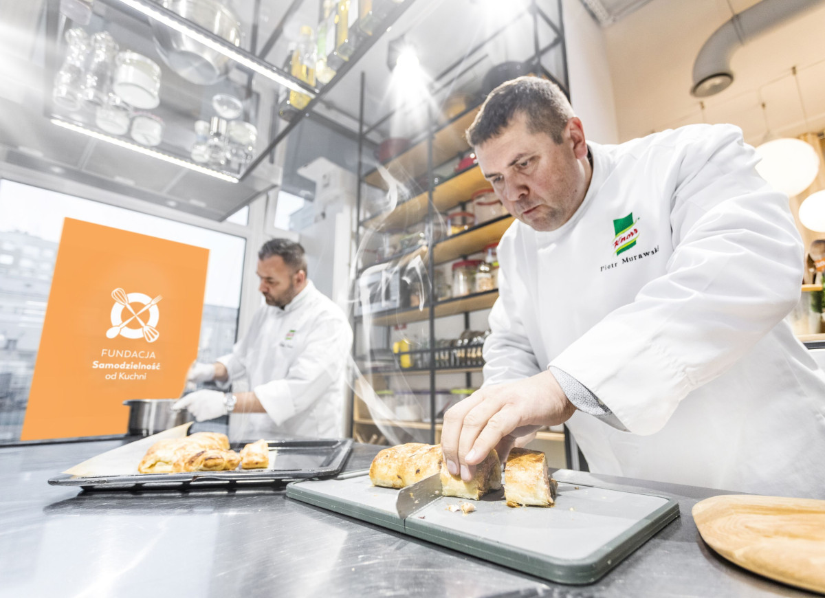 Pomaganie przez gotowanie