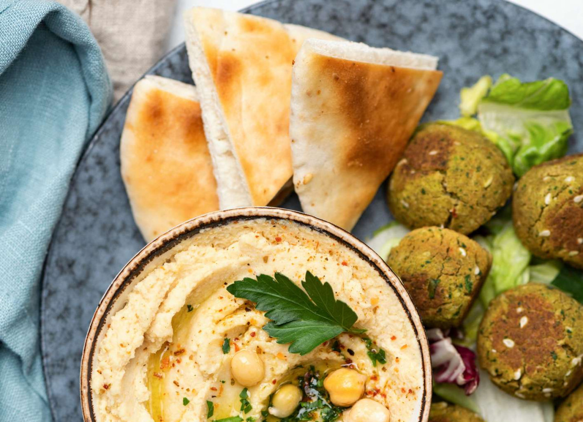 Z czym podać falafele