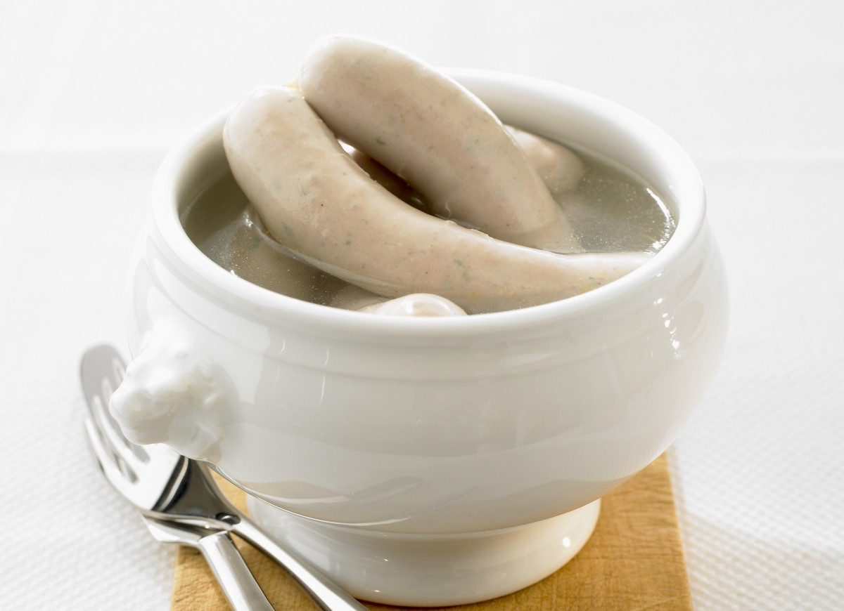 Jak parzyć białą kiełbasę