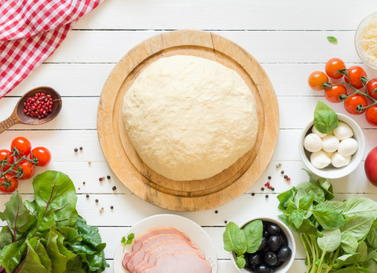 Jak przechowywać ciasto na pizzę