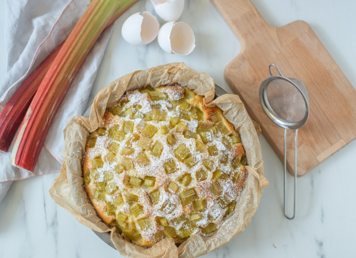 Jak przygotować rabarbar do ciasta