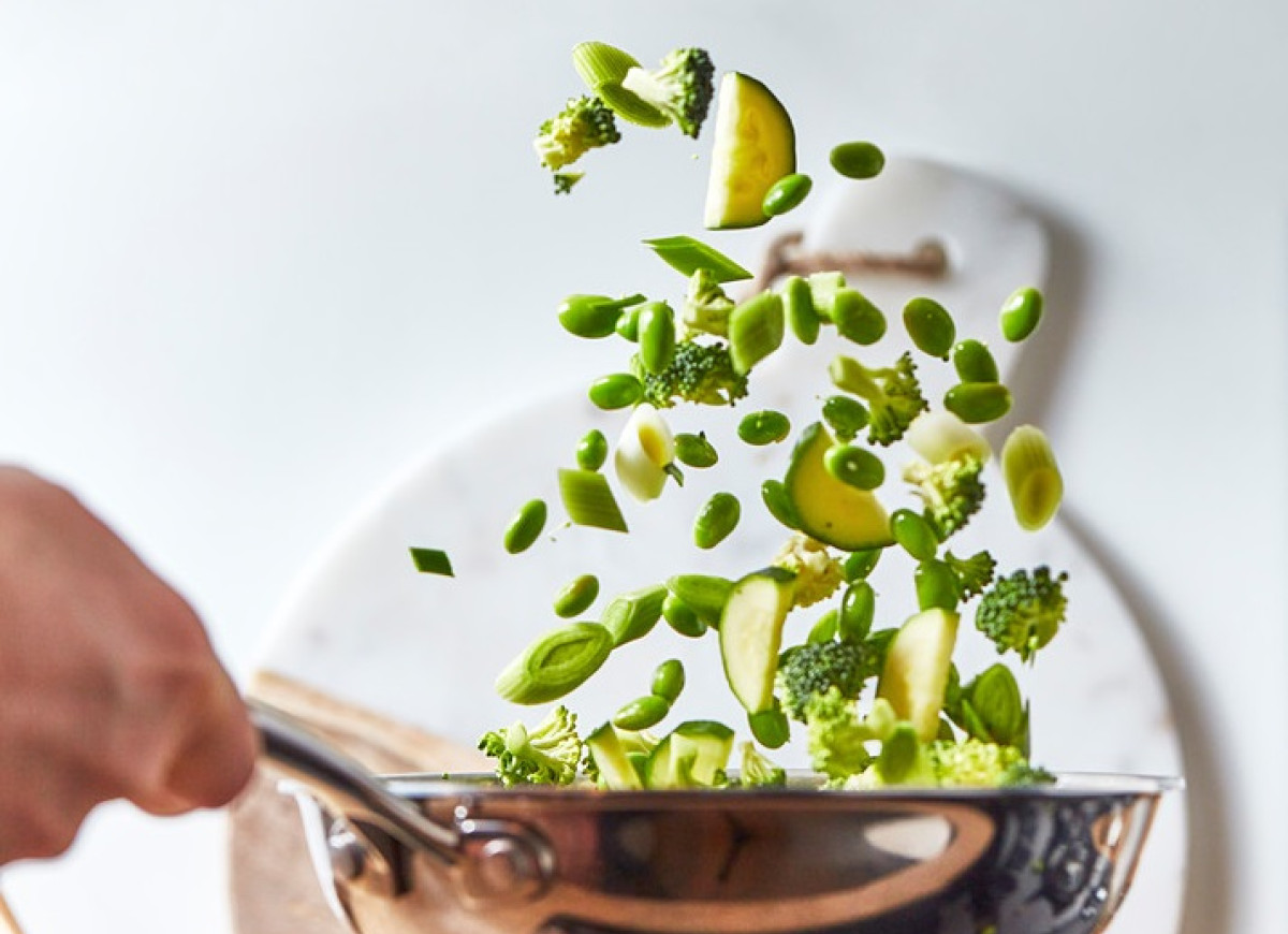 podrzucanie-patelnia