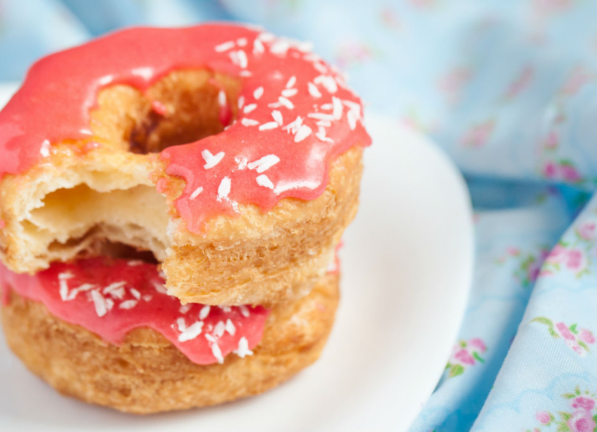 Pączki z ciasta francuskiego