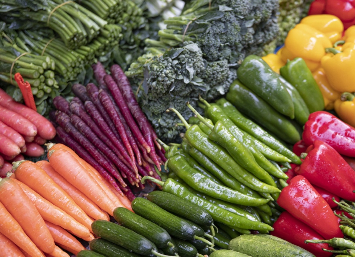 kolorowe warzywa i owoce