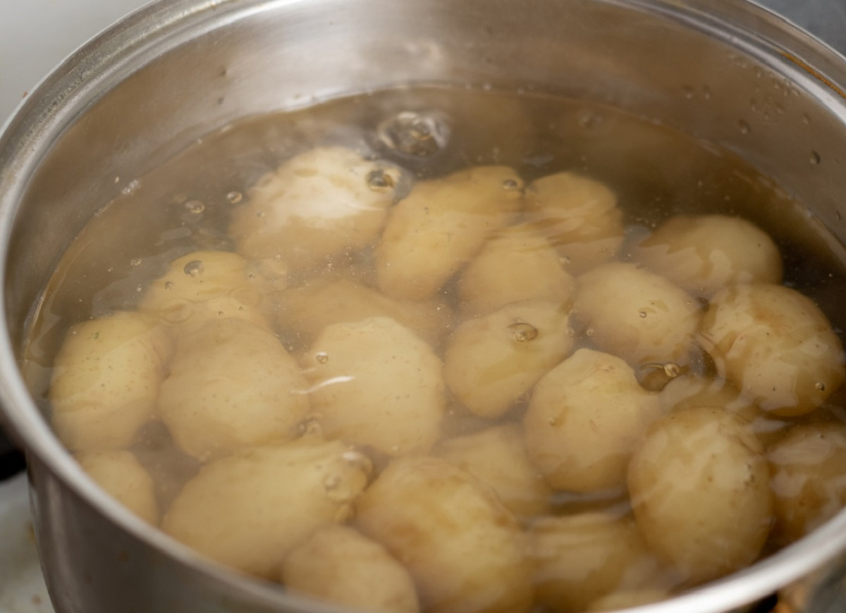 gotowanie ziemniaków