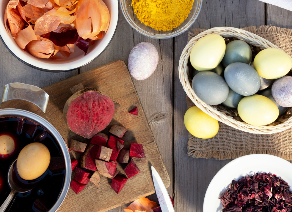 naturalne barwniki do jajek