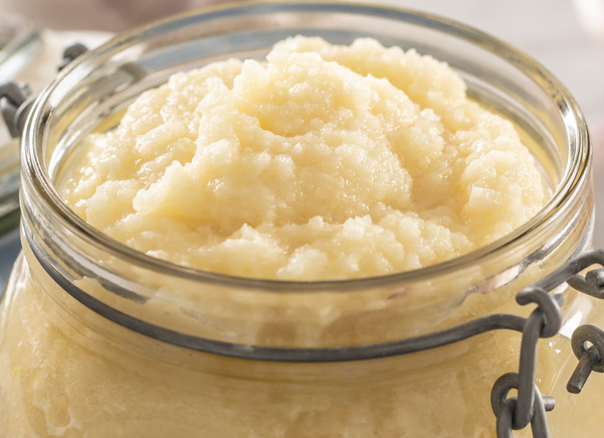 Pasta z młodego czosnku