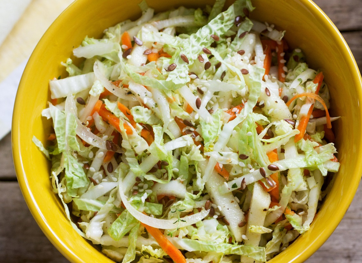 surówka z kapusty pekińskiej