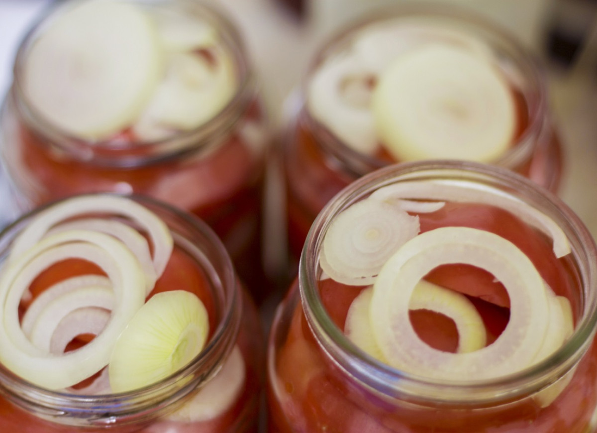 sałatka warstwowa na zimę