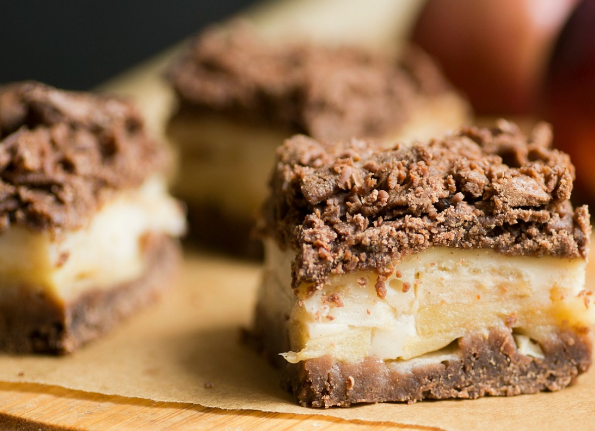 czekoladowa szarlotka