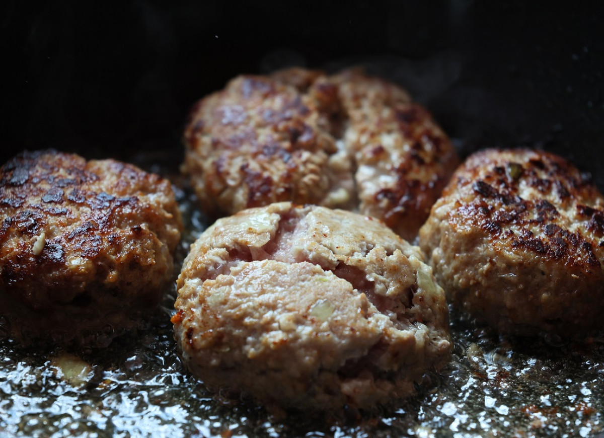 kotlety mielone z niespodzianką