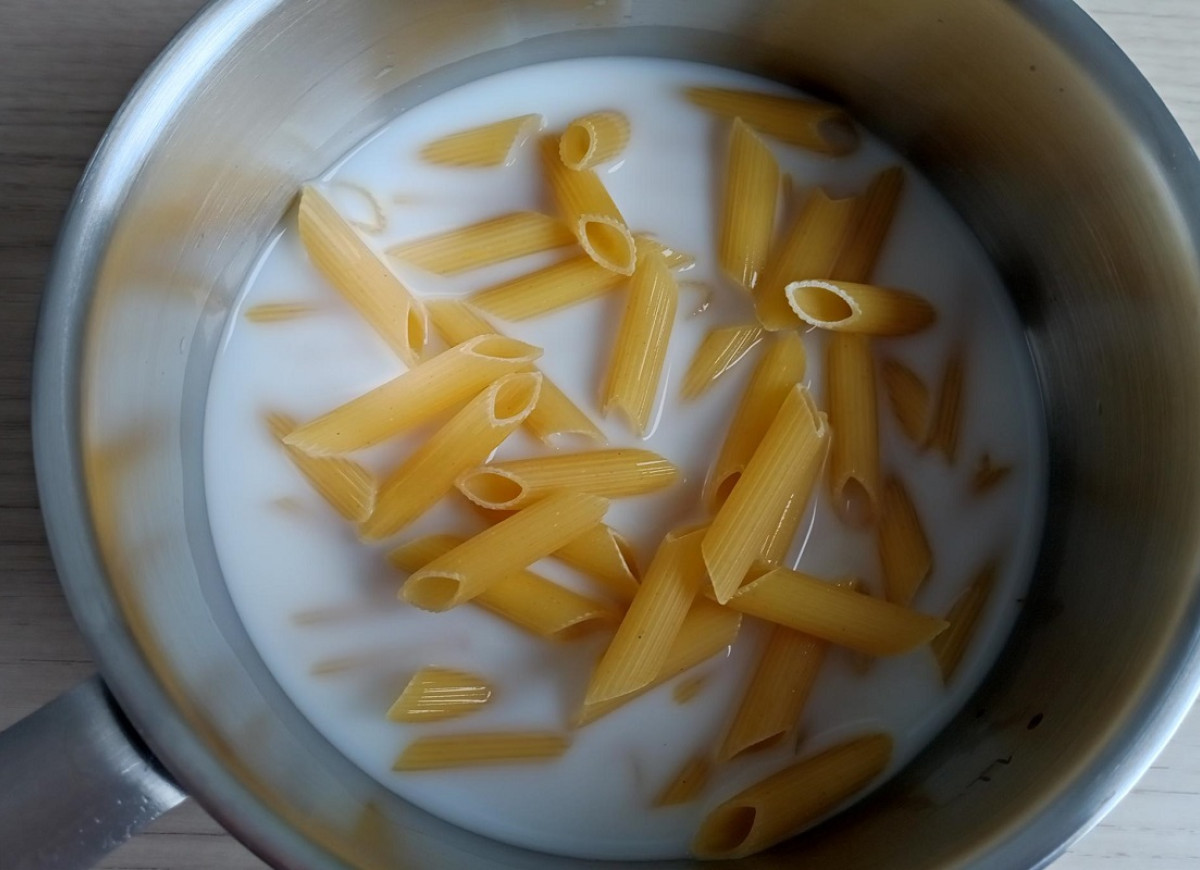 makaron na mleku