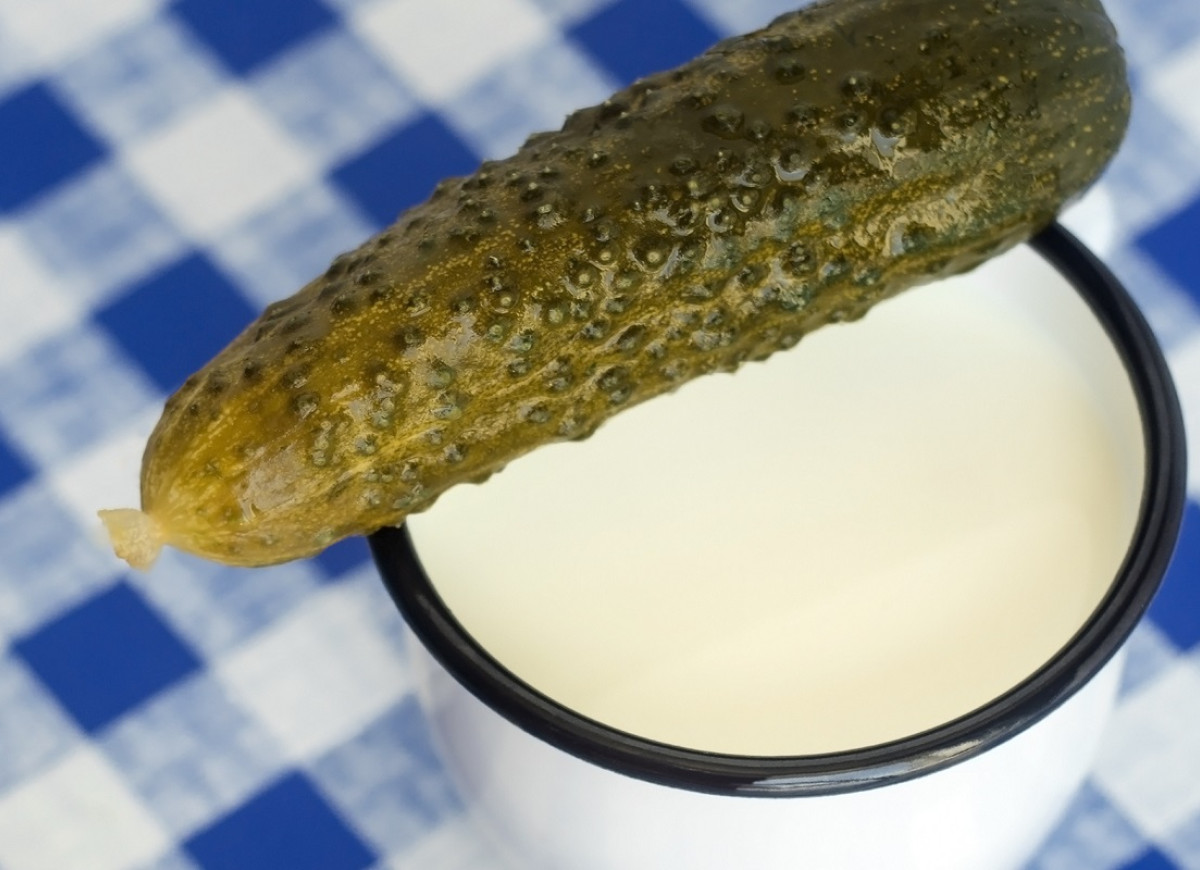 ogórek kiszony i mleko