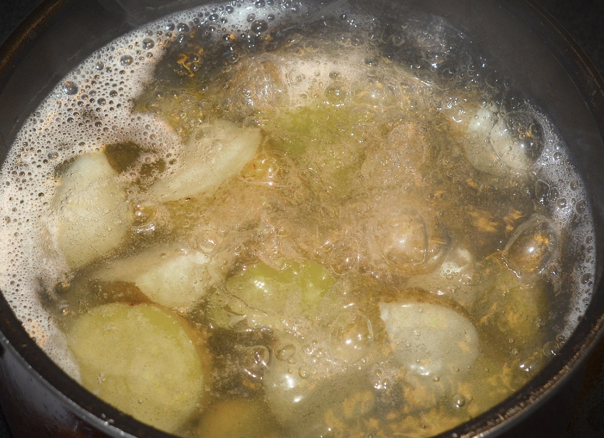 ziemniaki gotowane z przyprawami