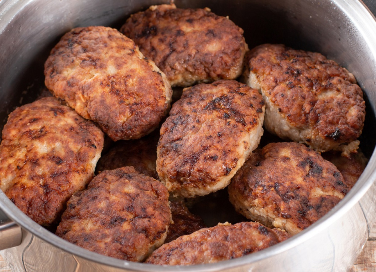 duszone kotlety mielone