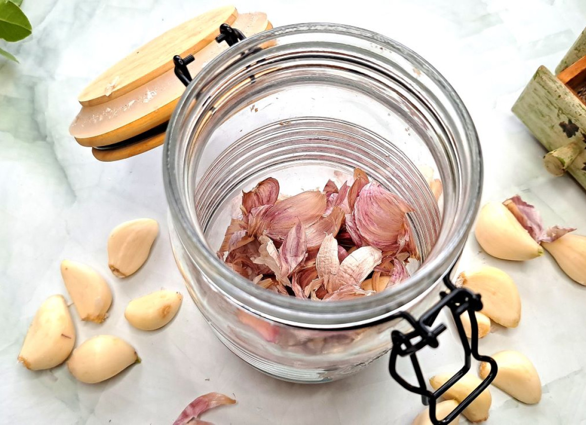 Jak szybko obrać czosnek