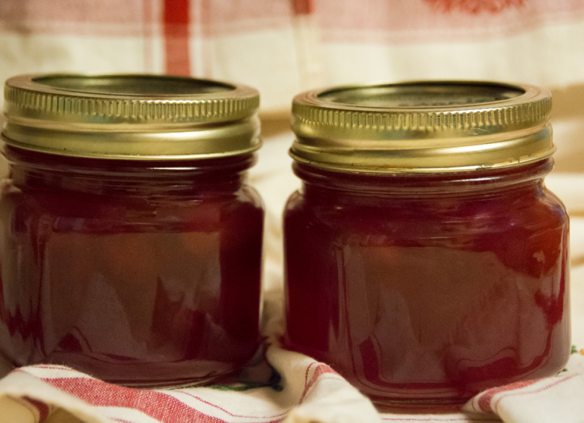 Konfiturę z płatków bzu