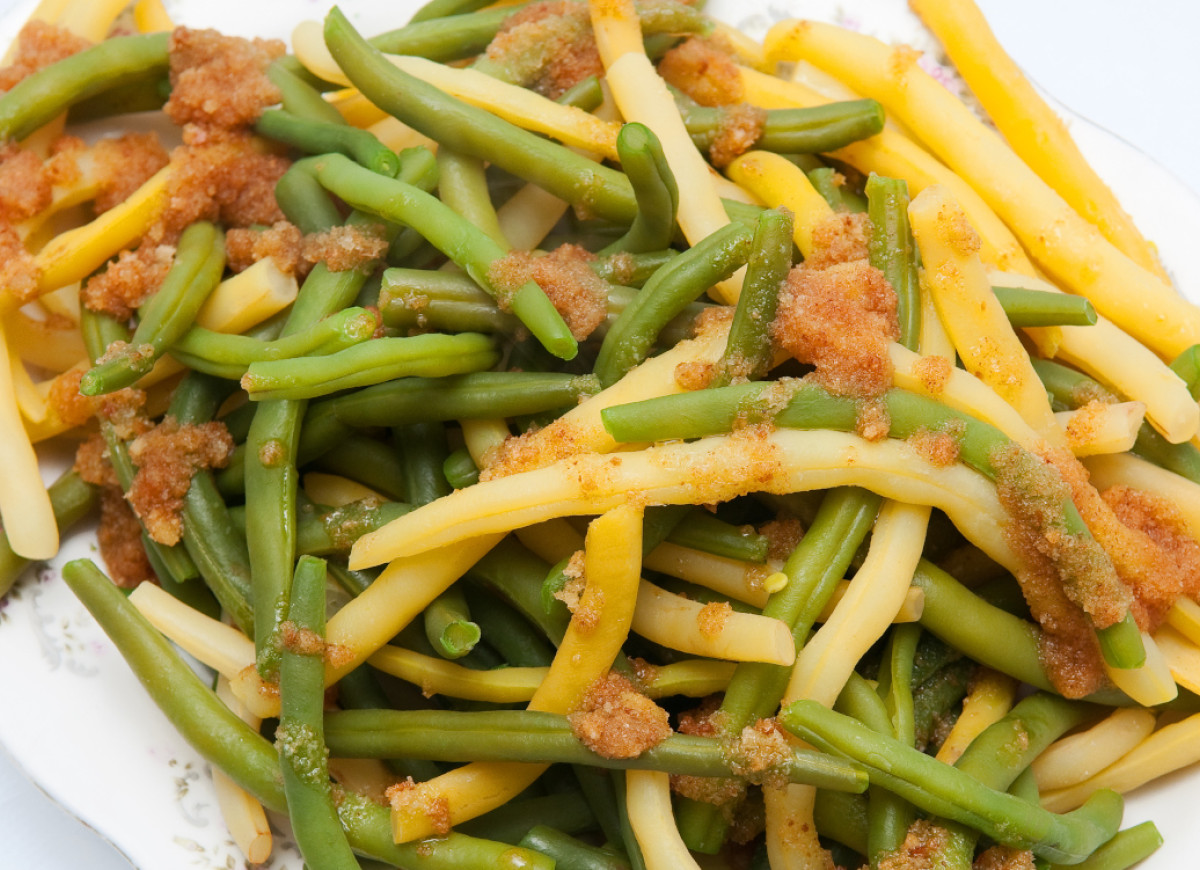 fasolka szparagowa z bułką tartą