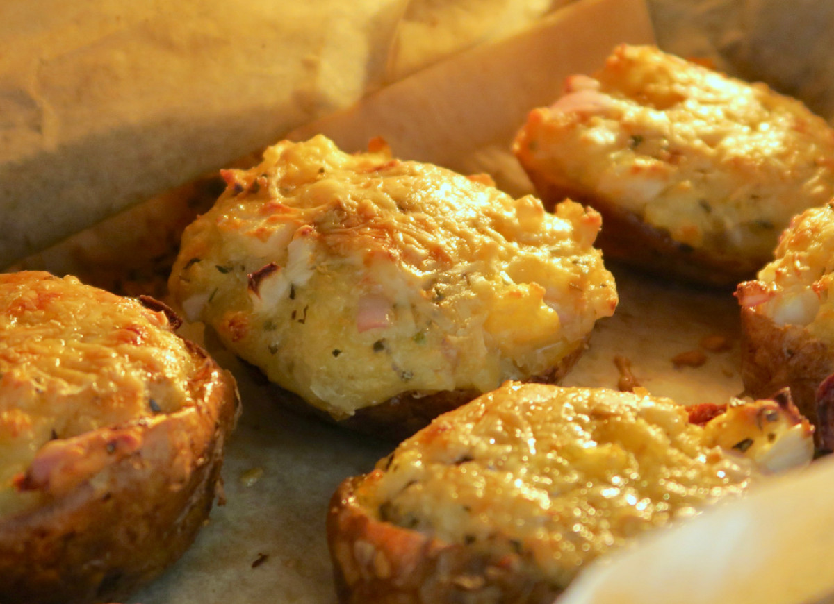 Faszerowane młode ziemniaki