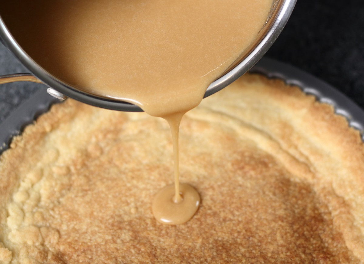 kruche ciasto z karmelem