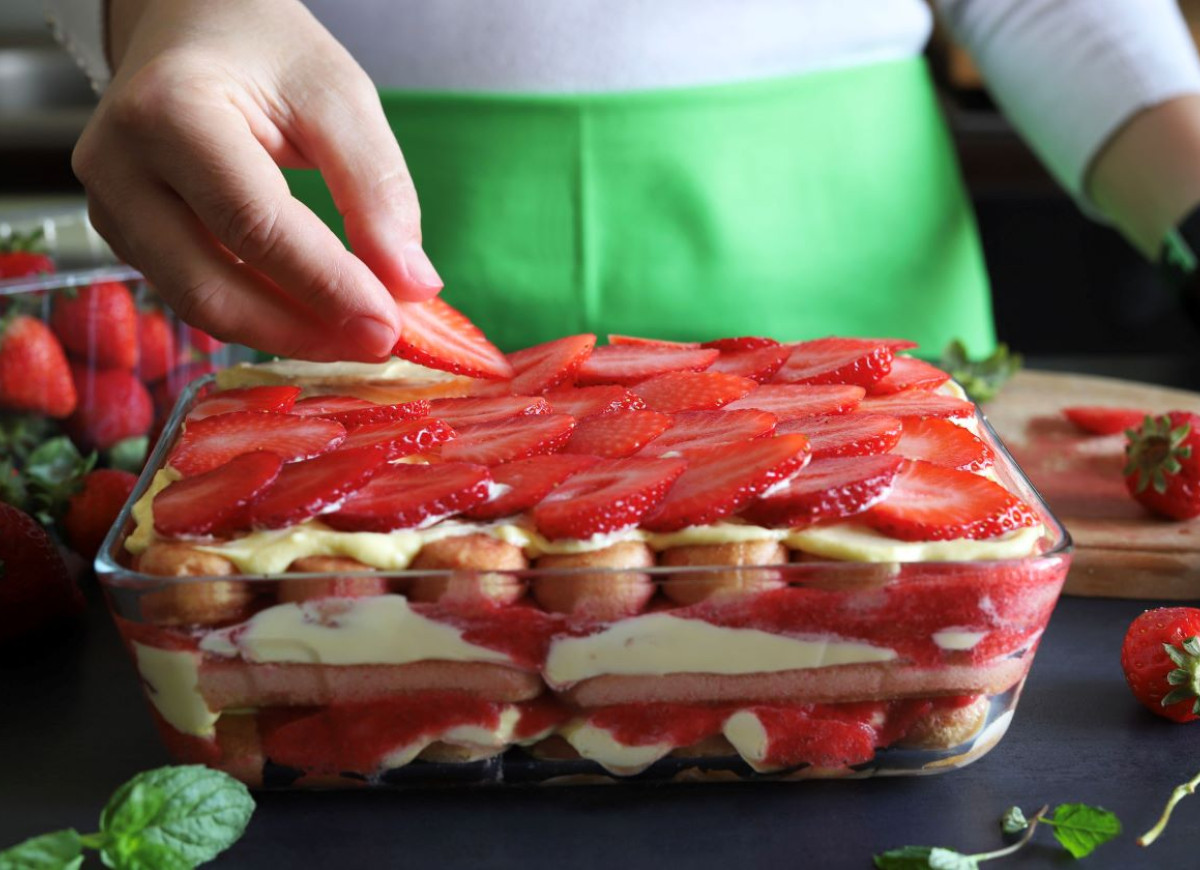 tiramisu z truskawkami