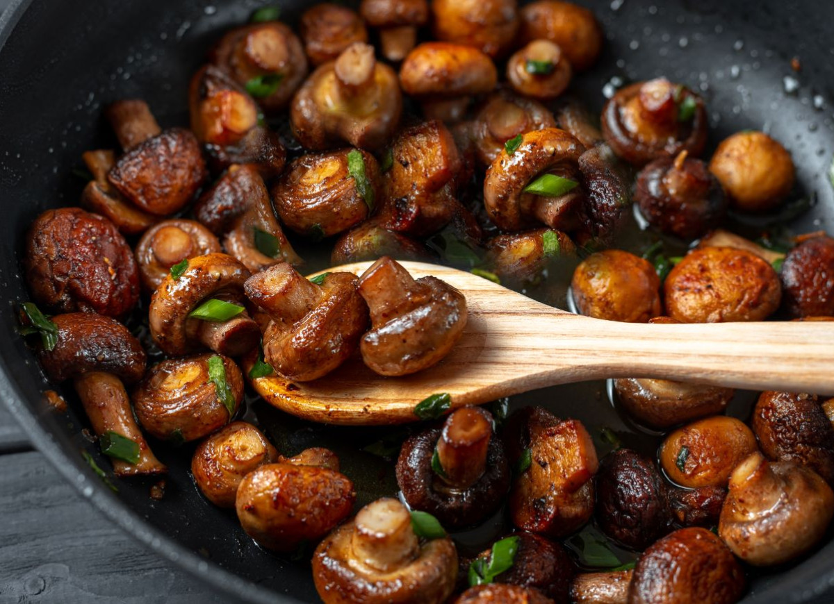 co dodać do pieczarek by smakowały jak grzyby z lasu