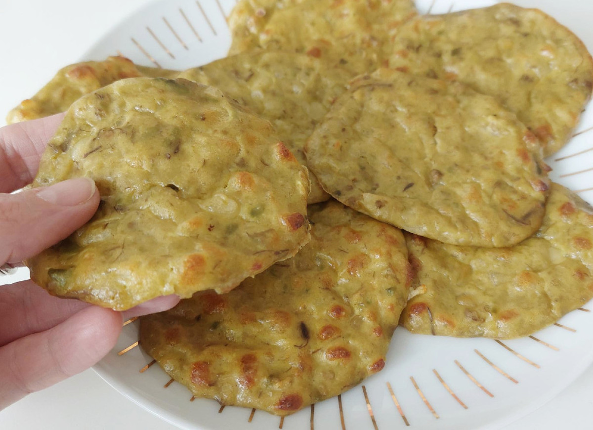 Placki z serka wiejskiego i awokado