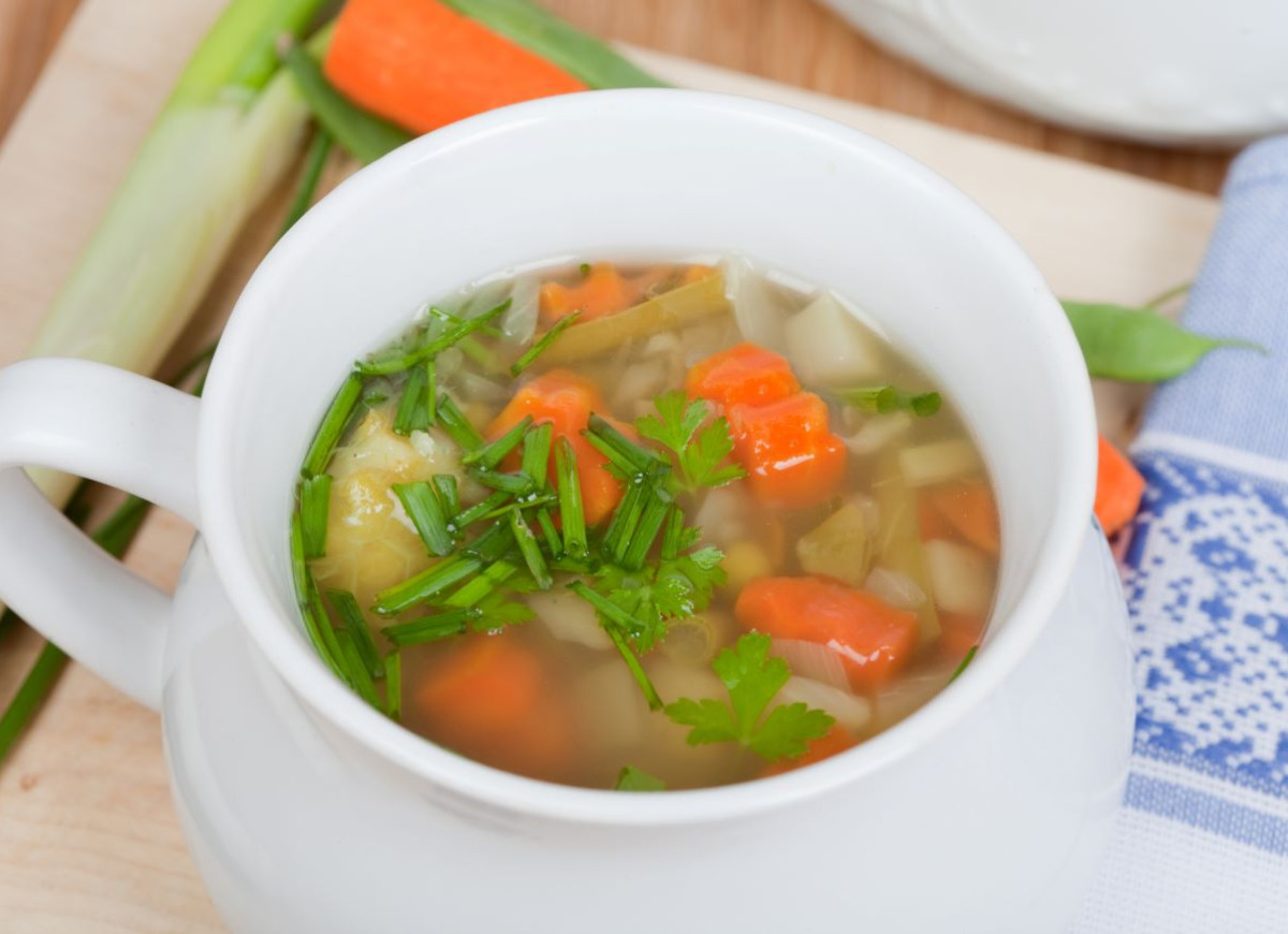 zupa z fasolki szparagowej po śląsku - sznitbony