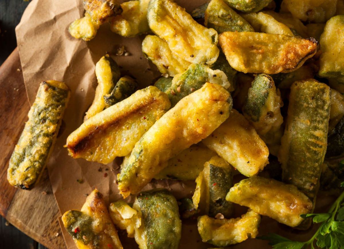 panierowana cukinia w słupkach