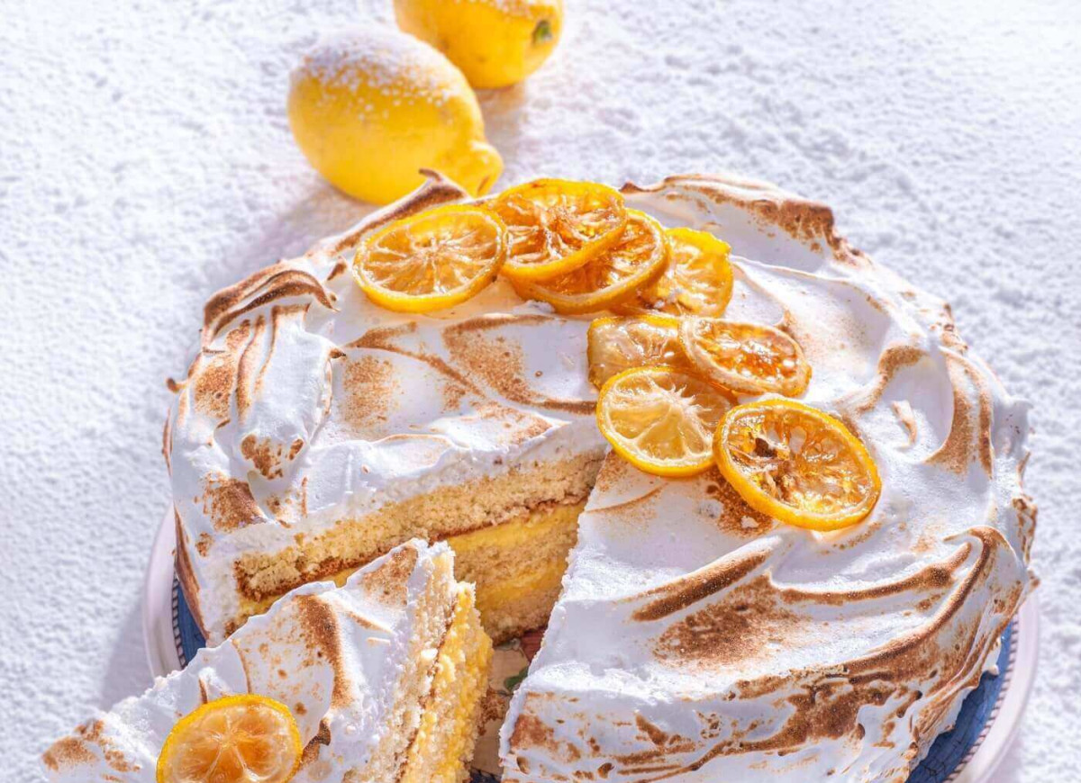 Biszkopt z kremem cytrynowym