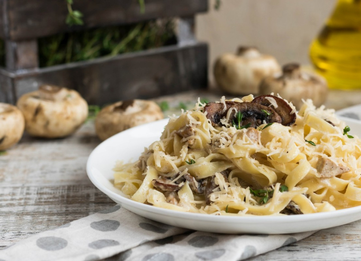 Tagliatelle z pieczarkami